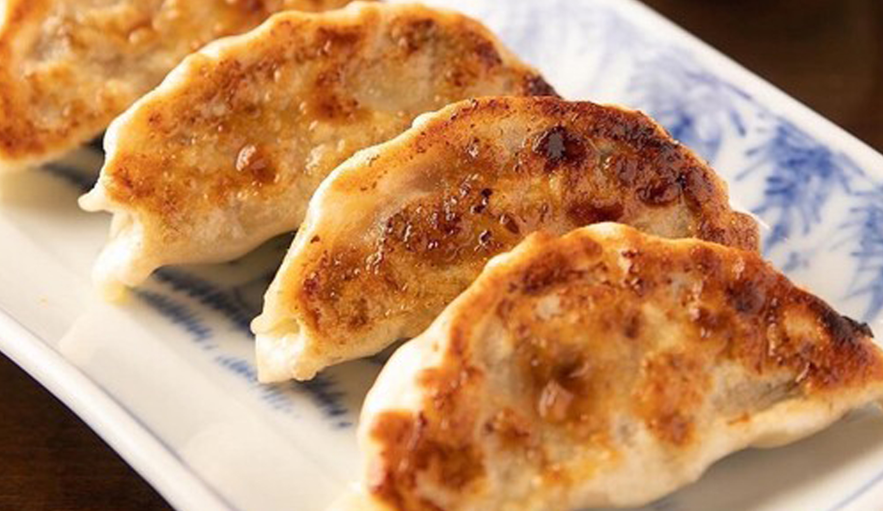 自慢の焼餃子と麻婆豆腐